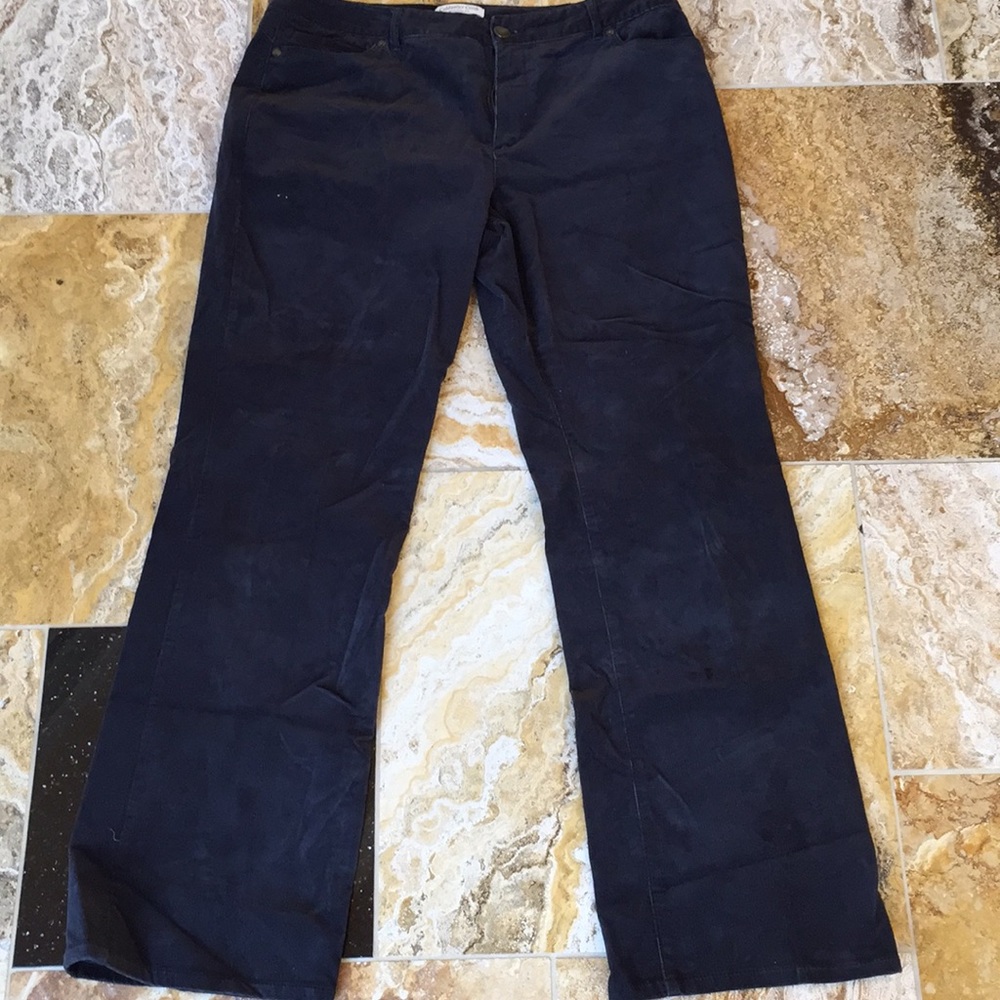 Coldwater Creek naturalfit corduroy charcoal/black